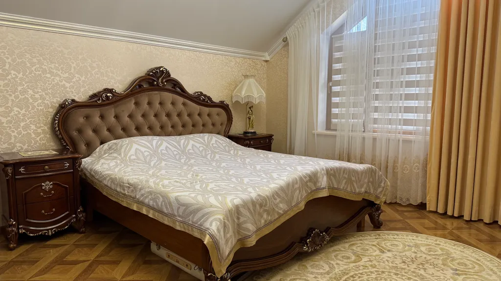 5-комнатный Дом