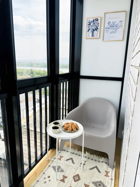 Квартира Квартира Студия на набережной — Красноярск