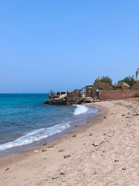 Уютная студия с видом на море и собственным пляжем