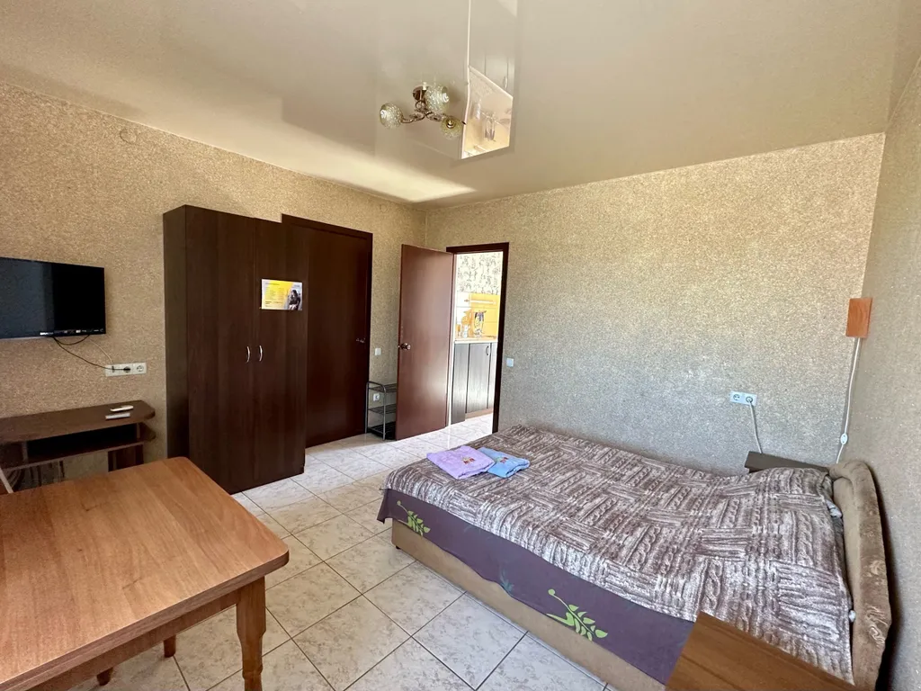 Однокомнатная в центре города с верандой