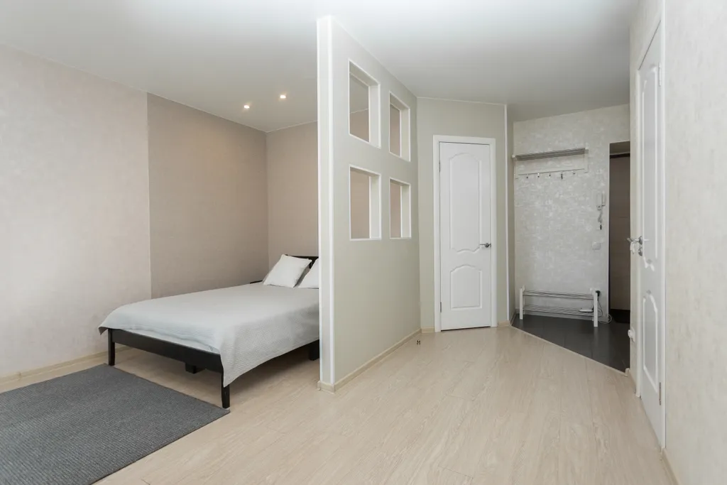 Чистая уютная студия в центре. Заселение до 23-00 ч