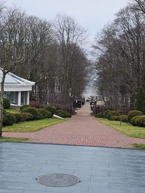 Квартира Квартира Уютная студия в мансарде рядом с Амалиенау — Калининград