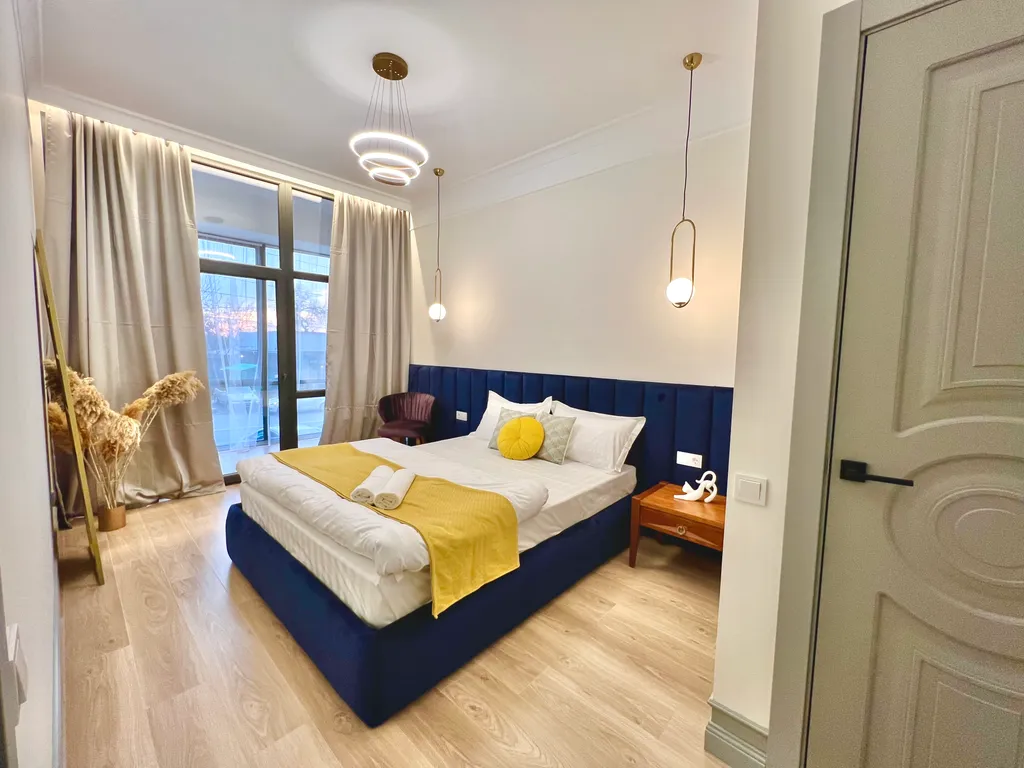 Солнечная квартира Конфетка