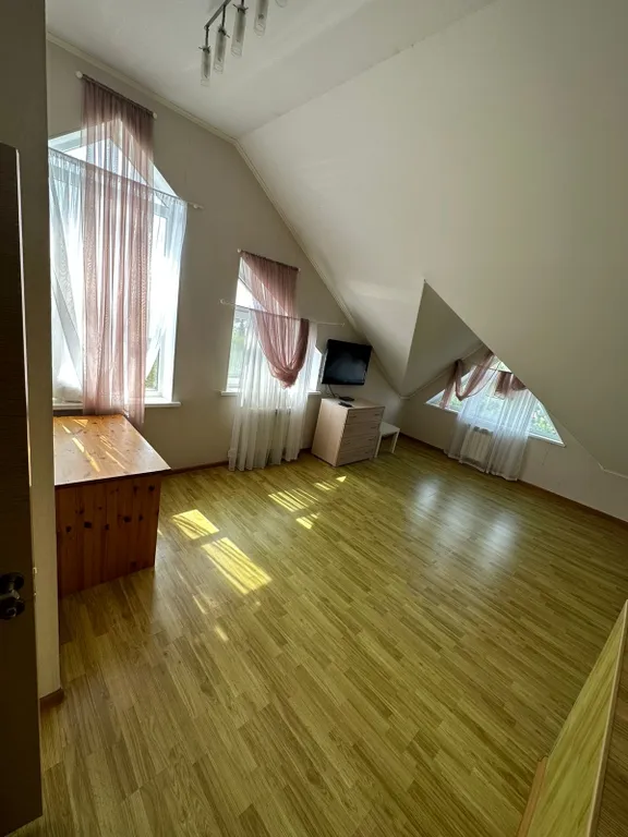 4-комнатная Квартира