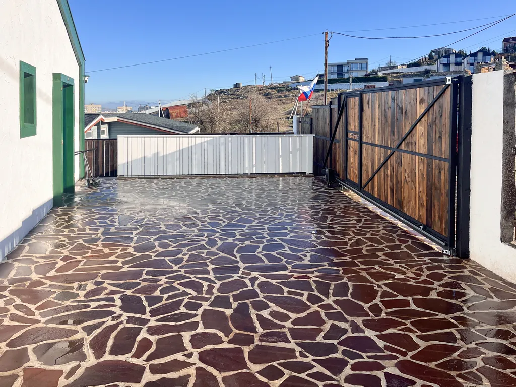 Дом Море рядом