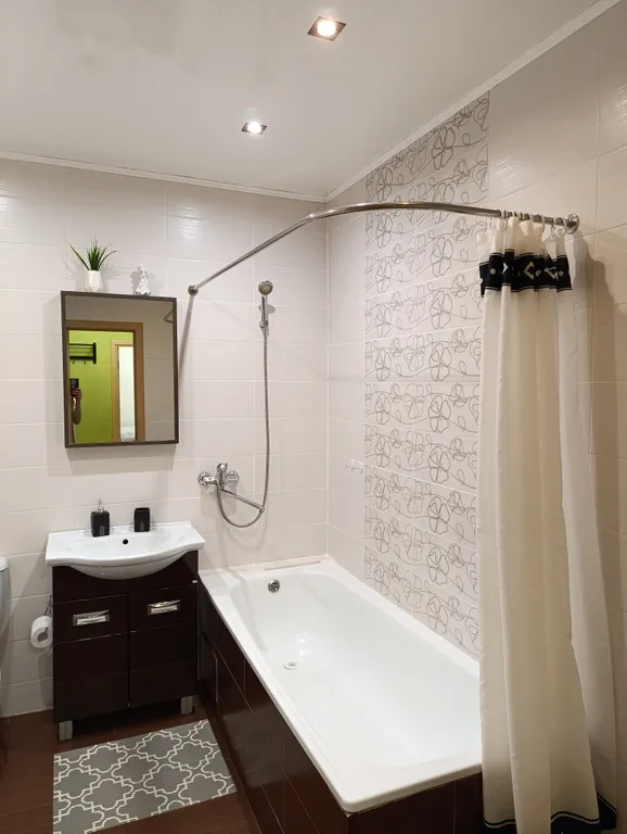 Современная просторная евродвушка в центре Дзержинского района