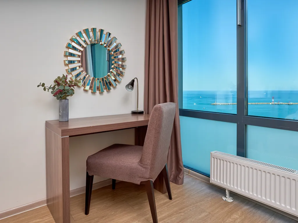 Брэвис Делюкс ЛаМар (3-х комнатные апартаменты) с панорамным видом на