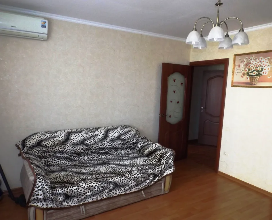 Квартира 1-комнатная Квартира — Евпатория