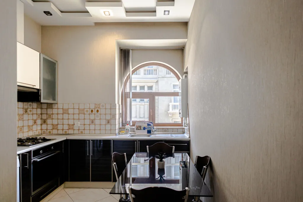 Комфортная квартира на торговой с двумя балконами