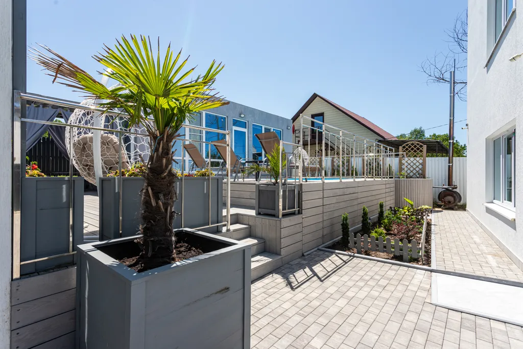 Дом для отдыха с бассейном и банным комплексом