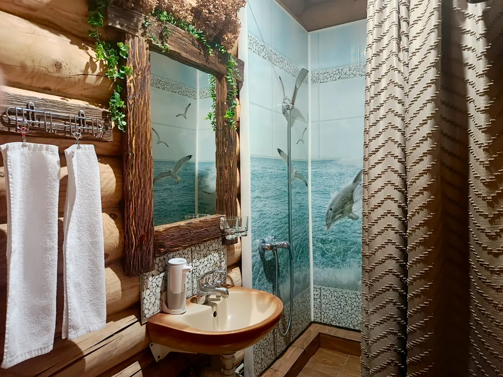 Уютный дом с бильярдом и сауной на побережье водохранилища