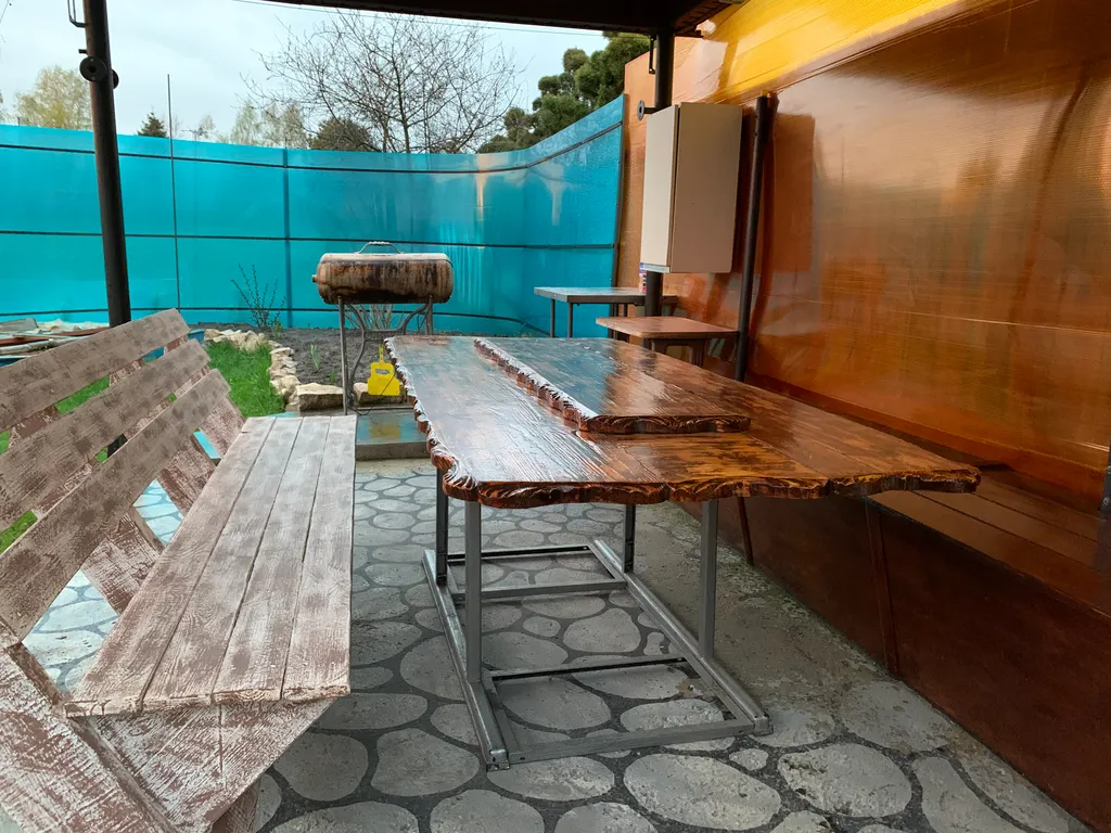 Просторный дом с баней и бассейном