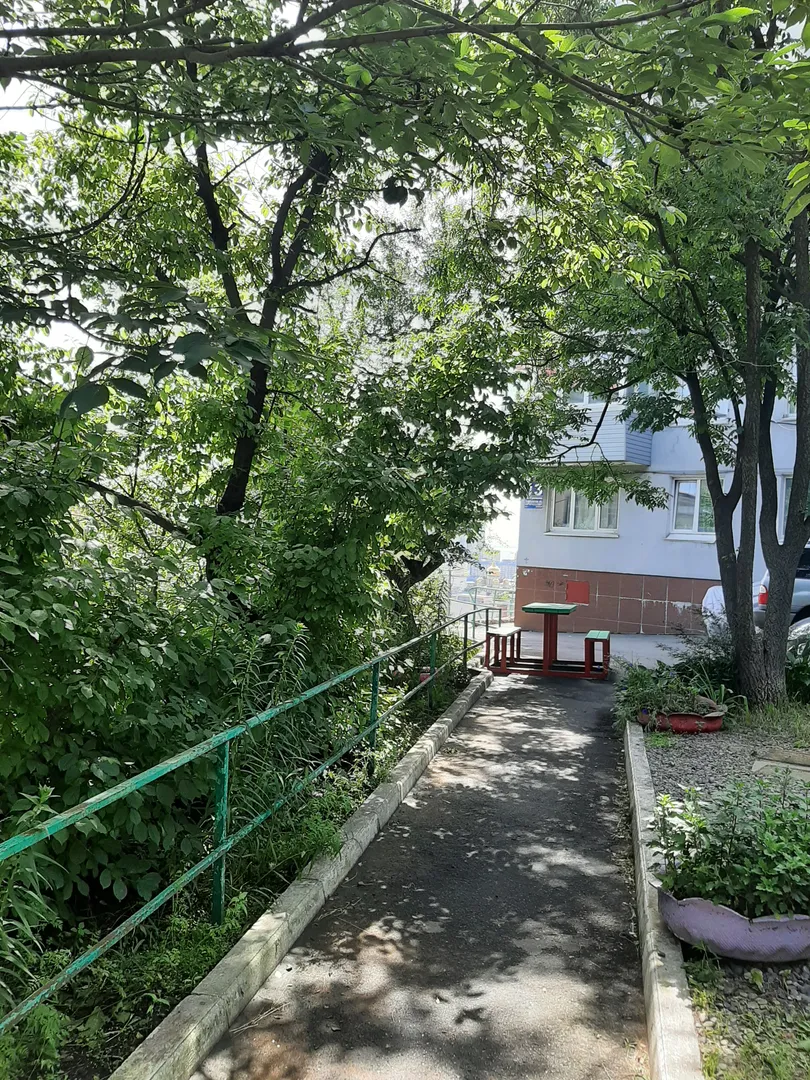 Двор