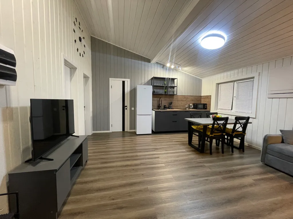 Коттедж Уютный караоке-коттедж — Светлое