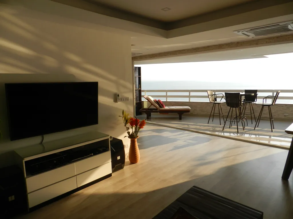 Апартаменты с 1 спальней и гостиной фронтальный вид на море