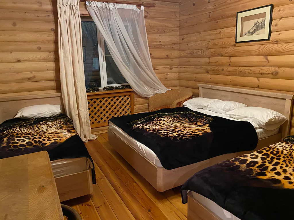 Дом на реке