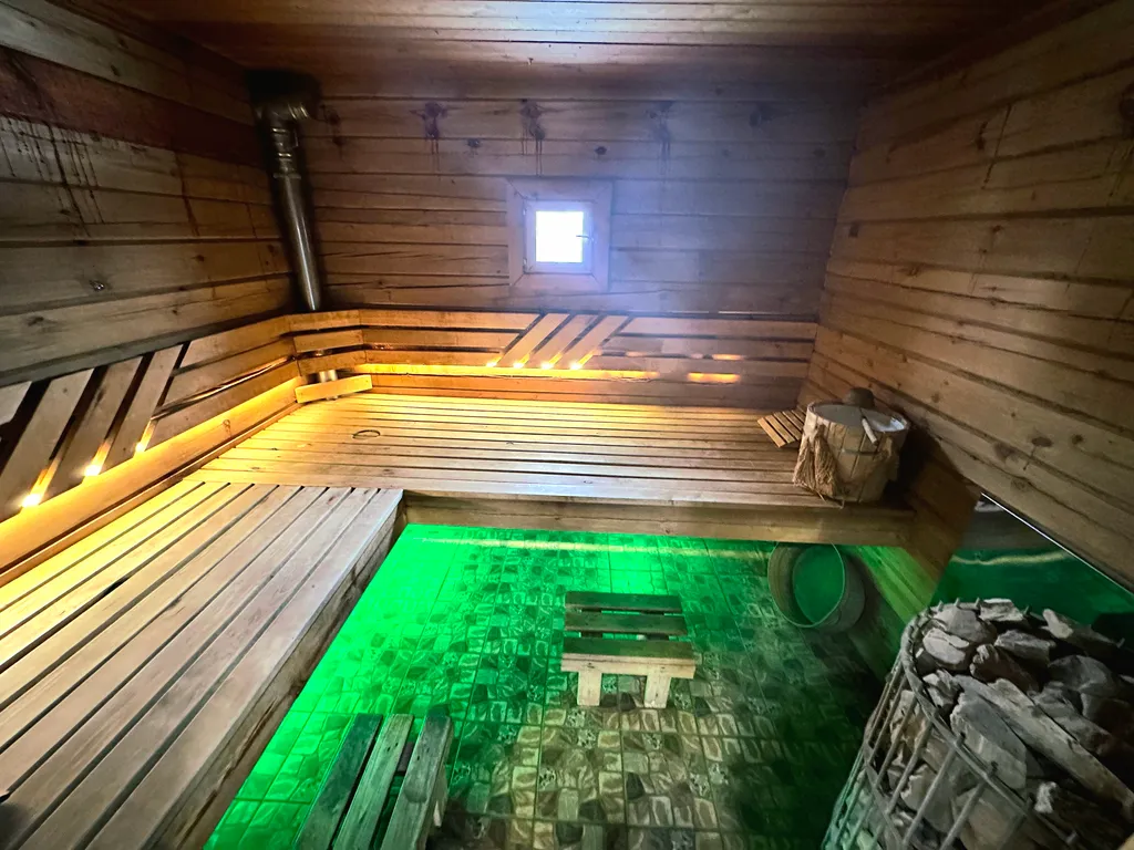 Дом на двоих Космос