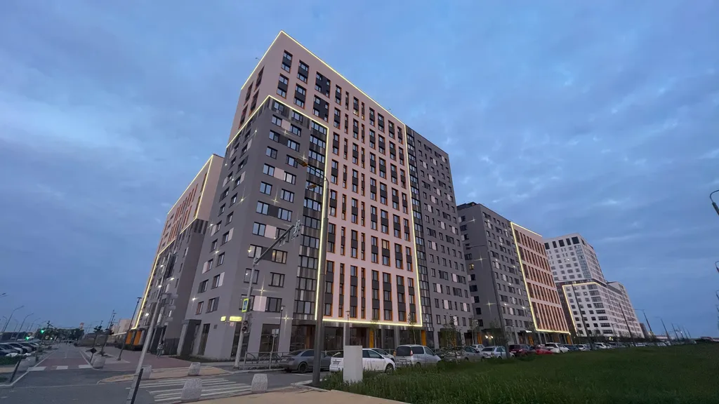 Квартира Квартира Не в отеле, а в квартире рядом с арена авто солнечный — Екатеринбург