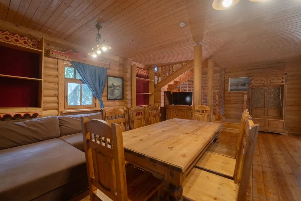 4-комнатный Дом