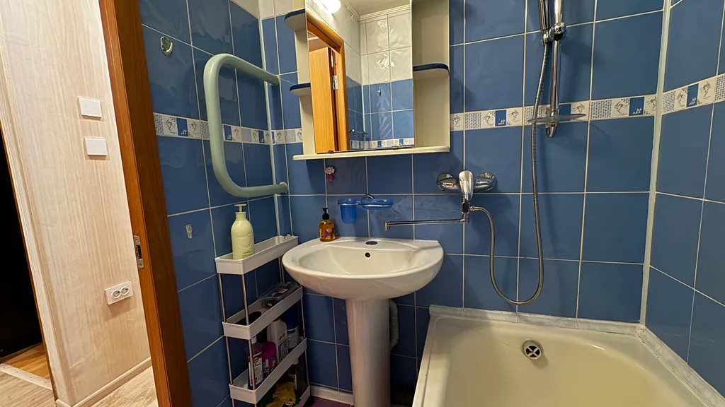 Квартира со свежим ремонтом в Ленинском районе