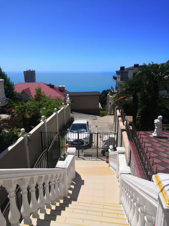 Коттедж 3 этажный дом — Сочи