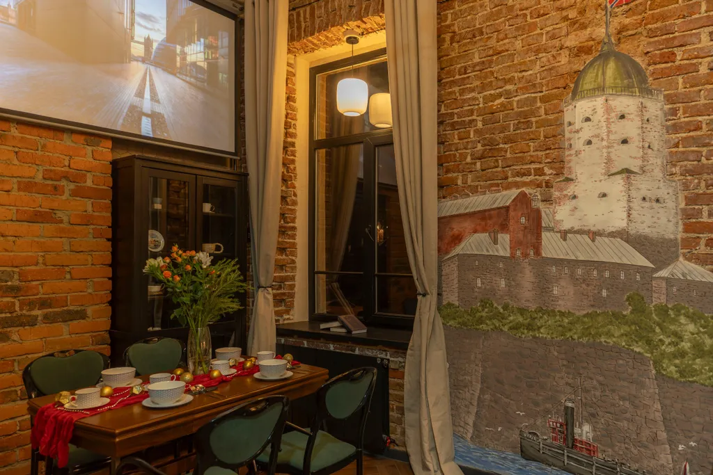 Квартира Номер-апартамент Кинозал купца в доме Лунда — аренда посуточно в Выборг