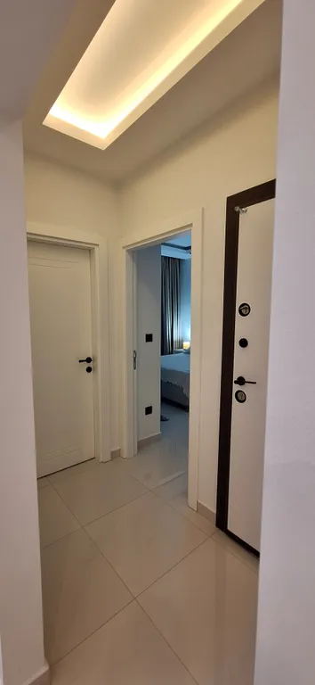 Новая уютная квартира в центре города, на пляже Клеопатра, с бассейном