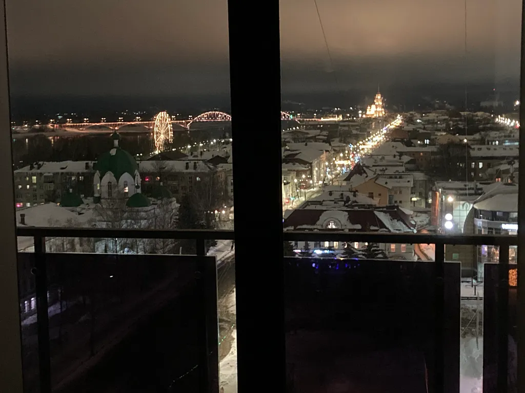 Апартаменты на уровне облаков с панорамным видом на город