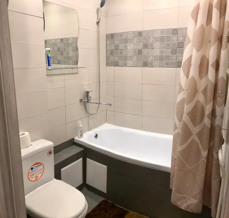 Уютная квартира с камином центре города