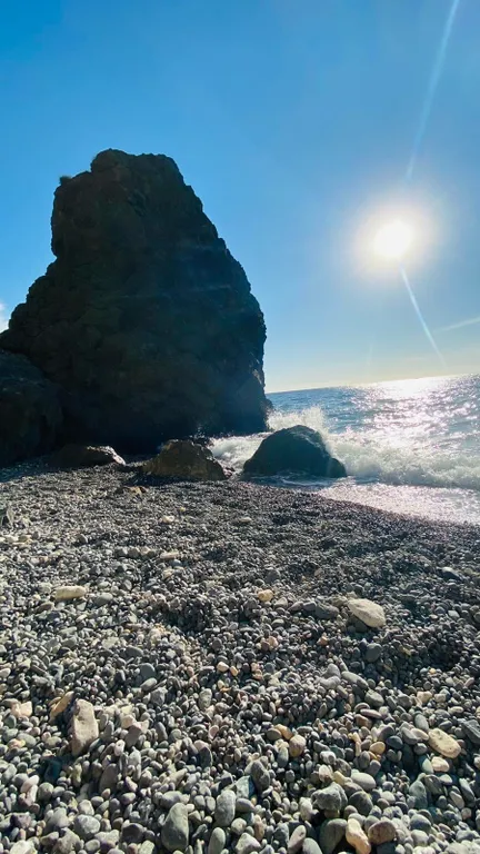 Коттедж Двухкомнатный дом с зоной отдыха и гамаком в 15 минутах от моря — Севастополь