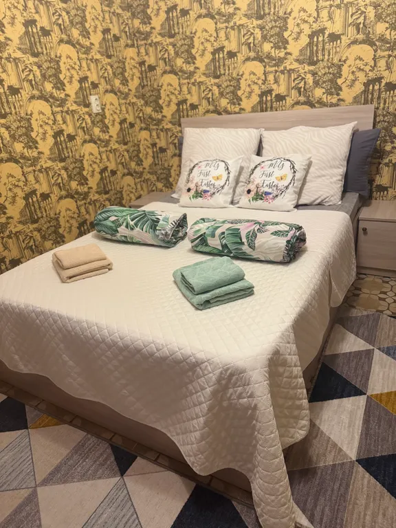 Квартира Уютная комната с отдельным входом в центре города, бюджетный вариант — аренда посуточно в Пятигорск