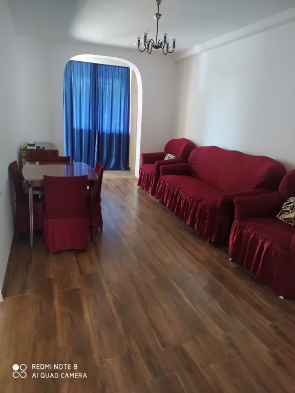 Уютная квартира с видом на горы недалеко от моря