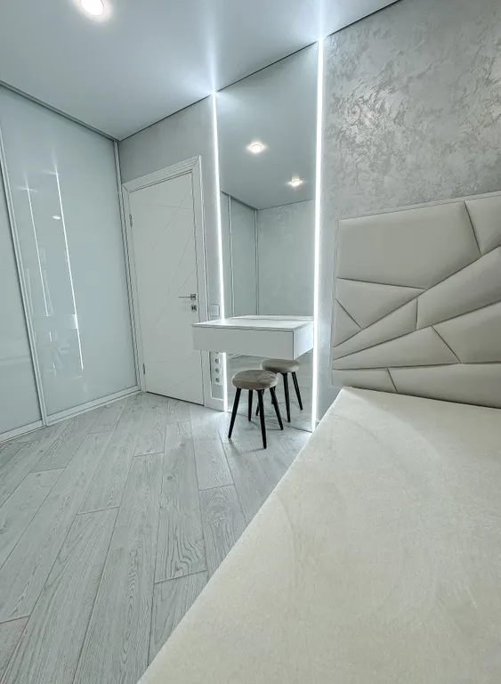 Апартаменты с новым VIP ремонтом