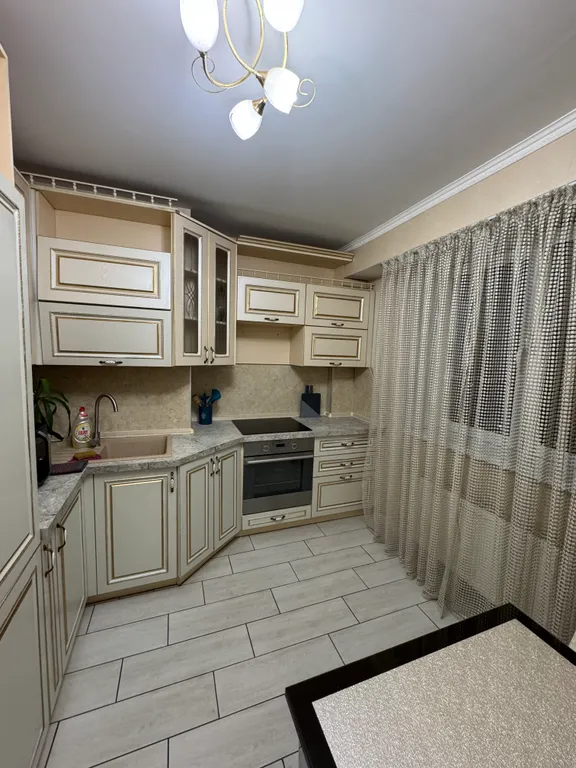 Красивая квартира в центре с хорошим видом из окна