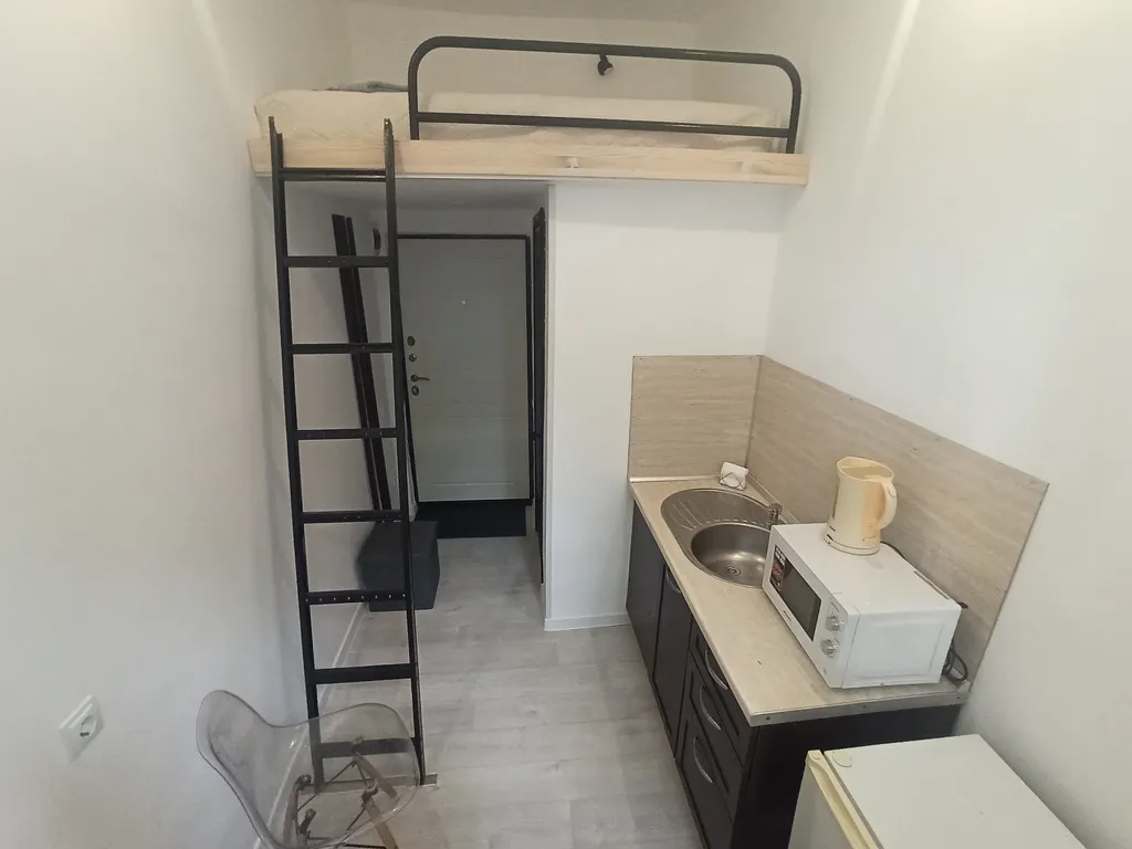 Студия в 10 минутах от пляжа и 20 от Русского острова