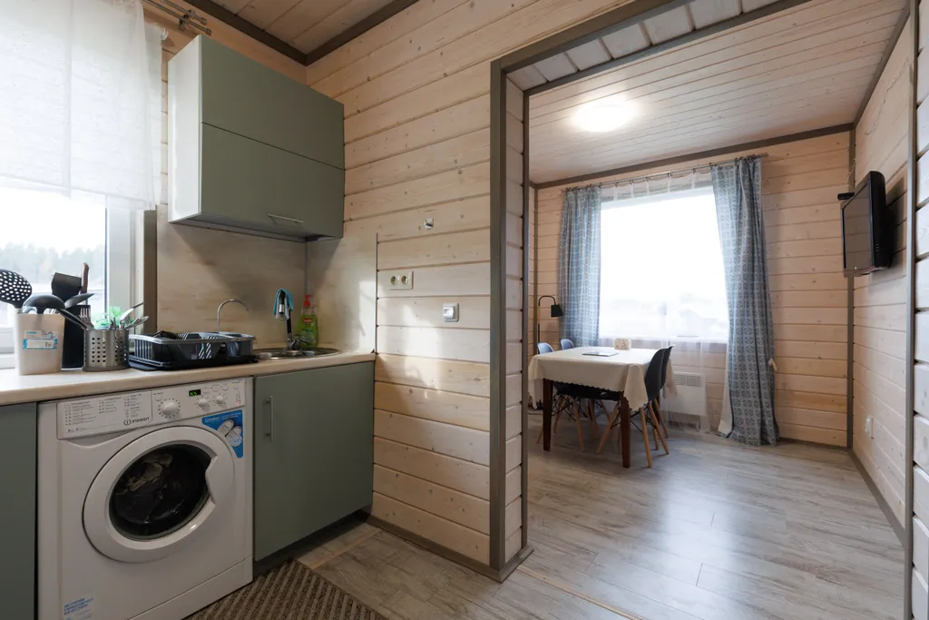 Домик с видом на озеро