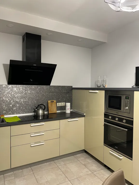 Уютная  квартира возле парка рядом со станцией