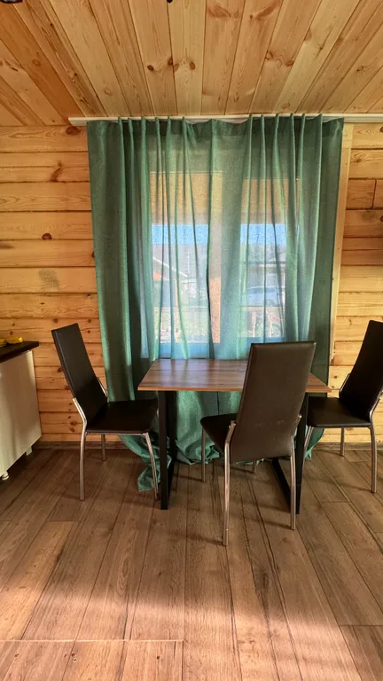 Уютный домик недалеко от города