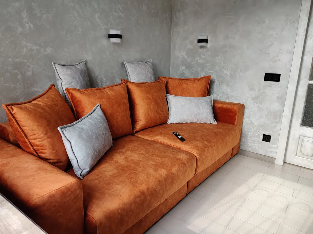 Уютная квартира со своим двориком и стоянкой