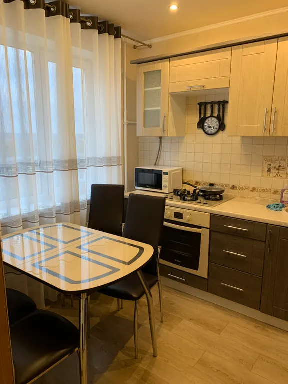 Уютная квартира с видом на площадь Победы — аренда посуточно в Калуга