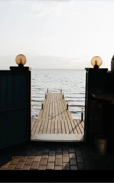 Дом на берегу Смолино