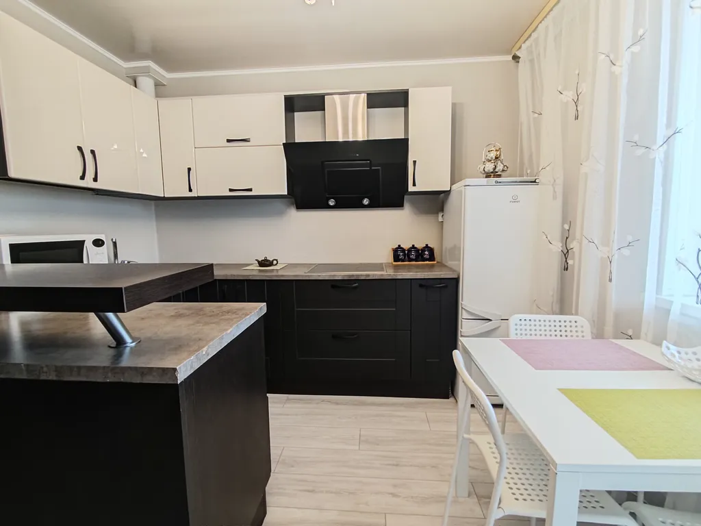 Просторная и стильная квартира до 4 человек