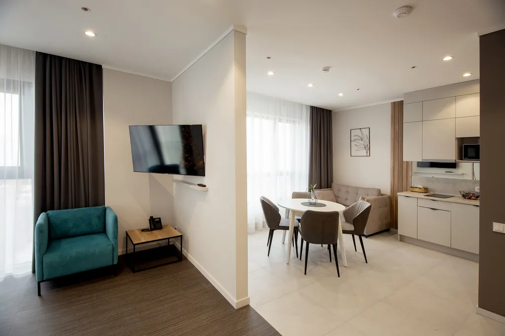 Апартаменты 4Кайф Kristall Apart с видом на море