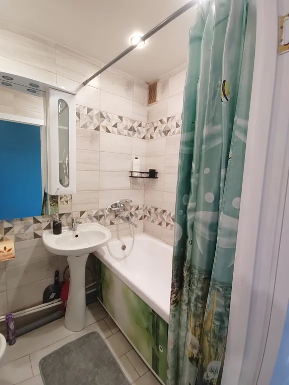 Квартира в 5 минутах езды до ТЦ Галактика