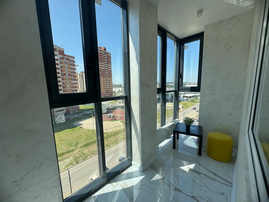 Современные аппартаменты с панорамной лоджией