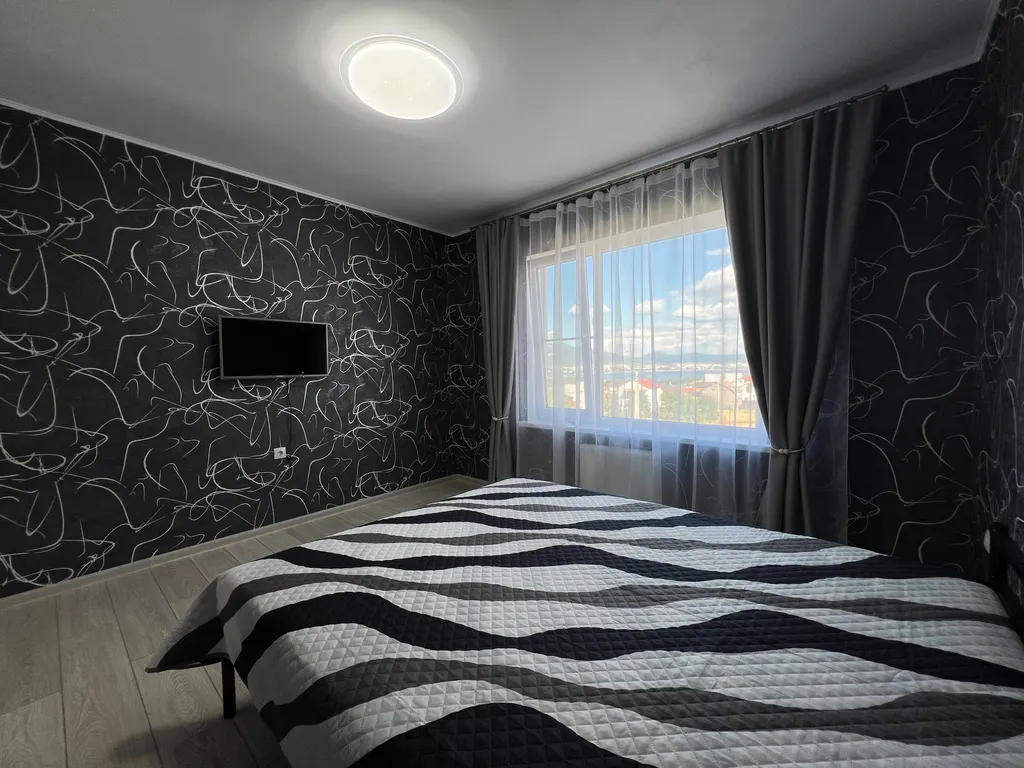 Прекрасный новый дом со всеми удобствами