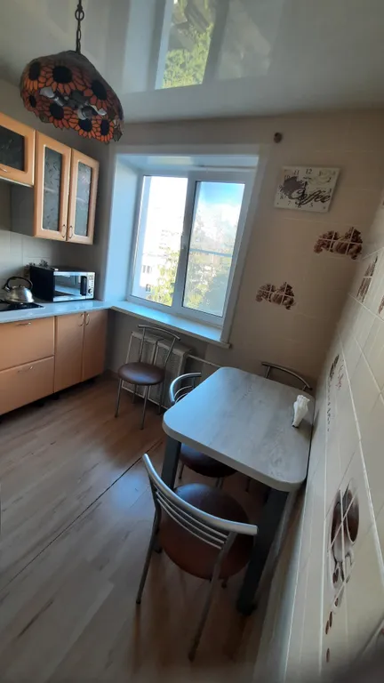 Площадь Ленина, центр 3-х комнатная квартира