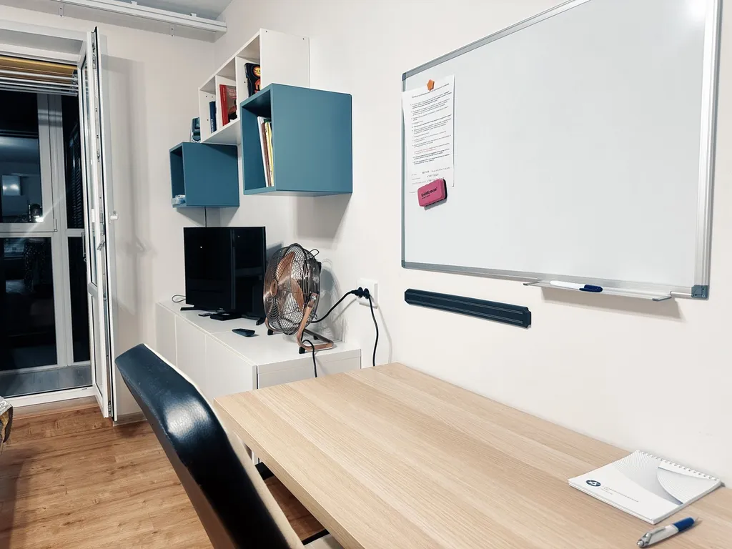 Современная студия, недалеко от метро