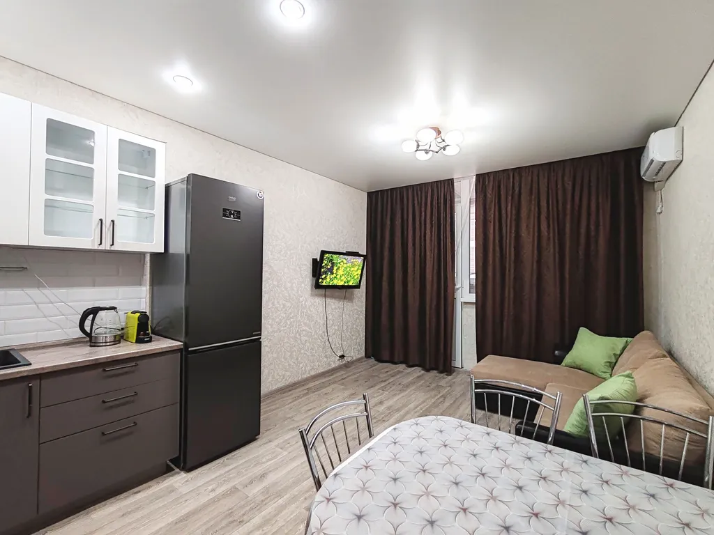 Евродвухкомнатная квартира на въезде в город возле тц кит