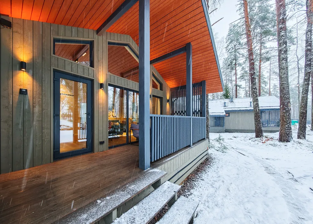 Новый дом на лесном участке